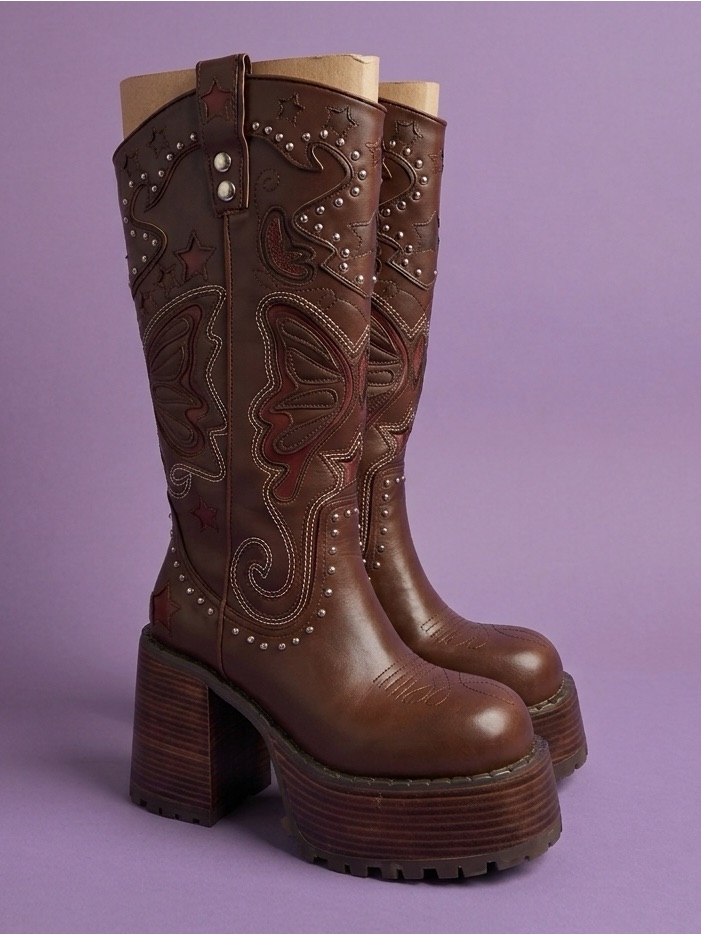 Dolls Kill X Bratz - The Wild West Platform Boots - Brown